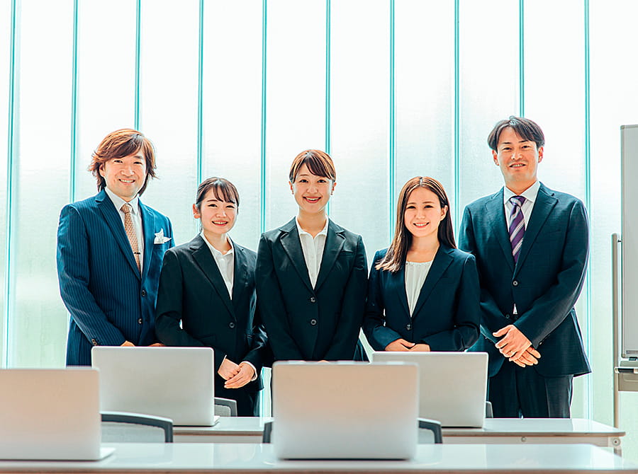 従業員向けの保険 名護市